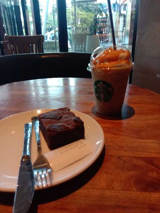 Starbucks - Kota Kasablanka 9