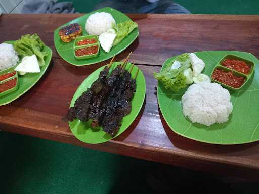 Ayam Bakar Solo Berseri 1