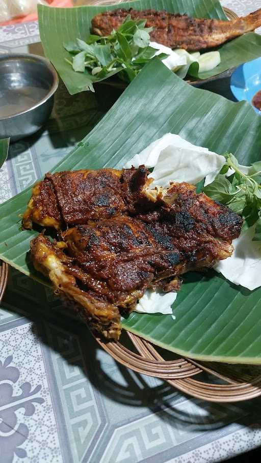 Ayam Bakar Taliwang 1