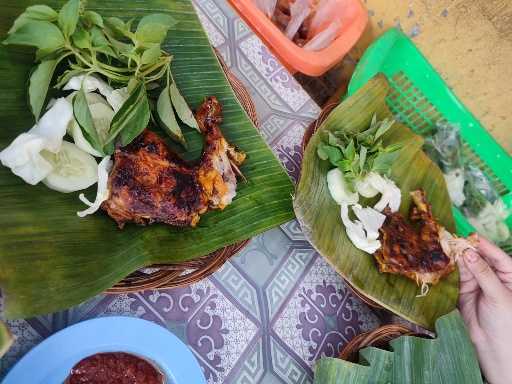 Ayam Bakar Taliwang 10