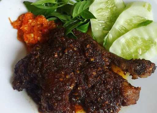 Ayam Penyet Sambel Ijo Cak Helmy ( Only Serve Takeway And Online Shop ) 4