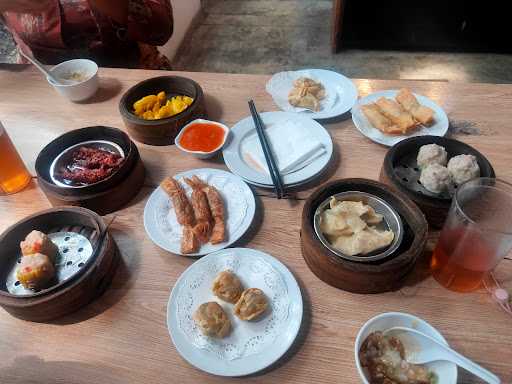 Bamboo Dimsum Tebet 8