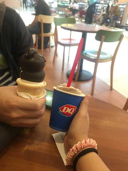 Dairy Queen 9