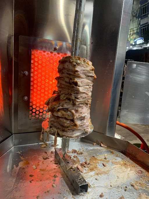 Istanbul Kebab Turki Tebet Raya 6