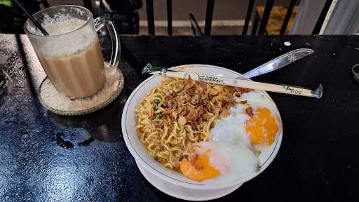 Kedai Mie Bangladesh Tebet 5