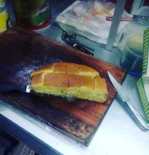 Martabak Terang Bulan 2