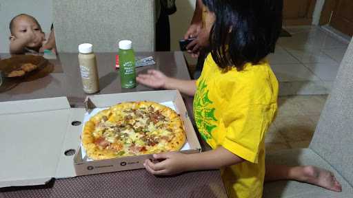 Pizza Hut Delivery - Phd Indonesia 10