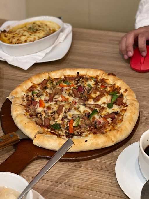 Pizza Hut Restoran - Tebet 9