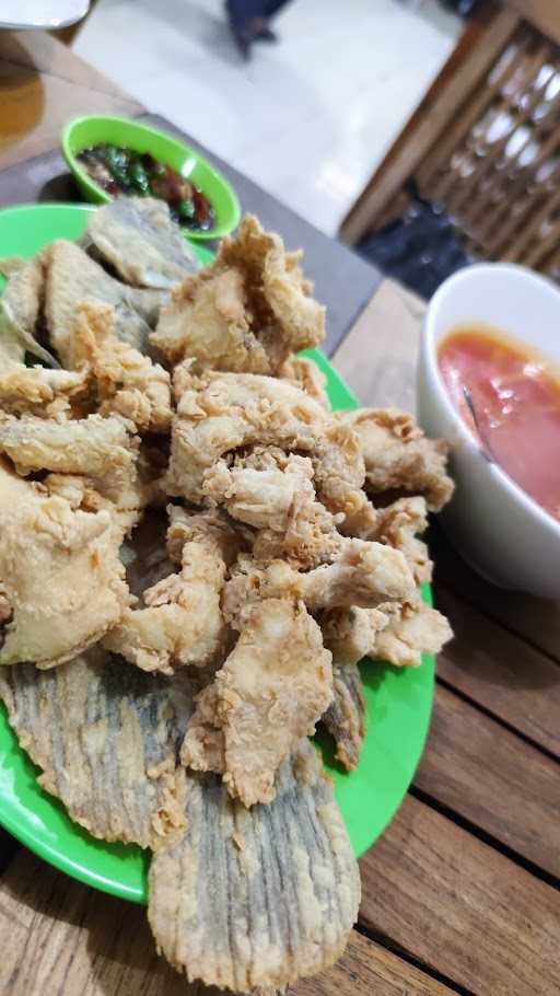 Pondok Makan Mirah 2 Seafood 8