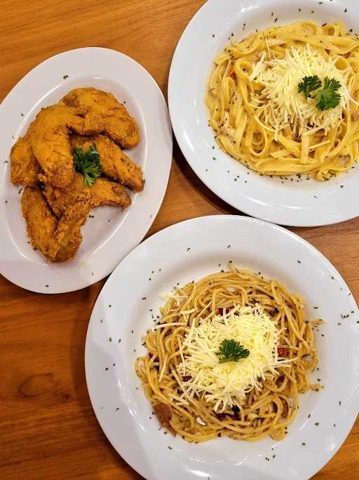 Sky Pasta - Tebet 8