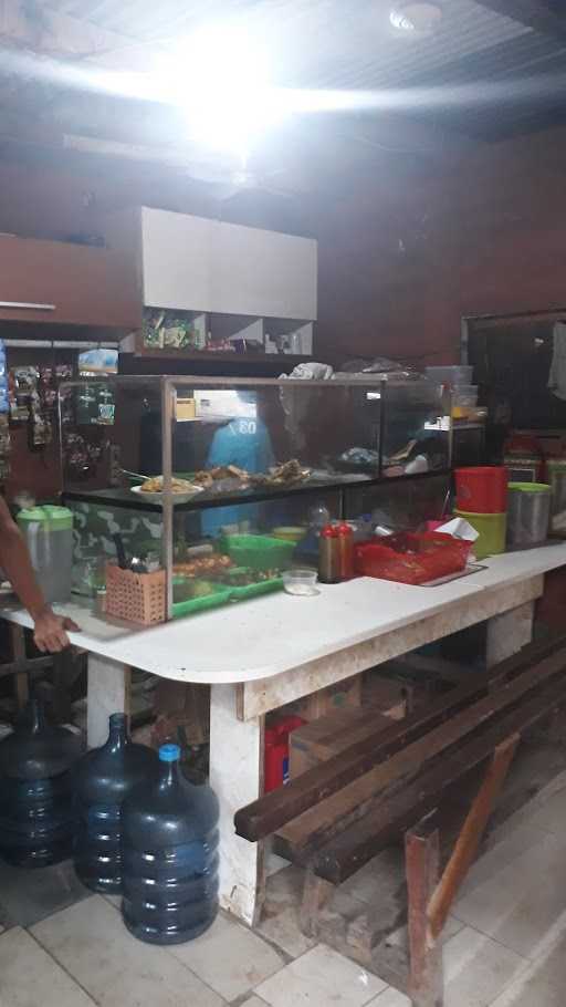 Warung Sunda Teh Wiwi 3