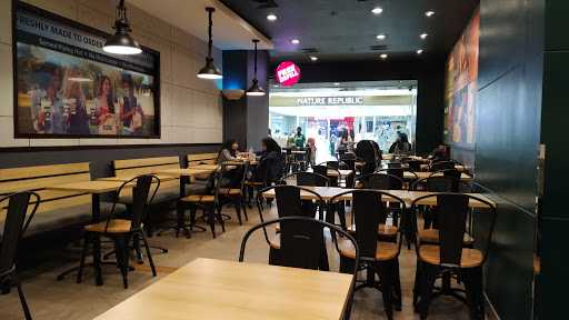 Wingstop - Kota Kasablanka 9