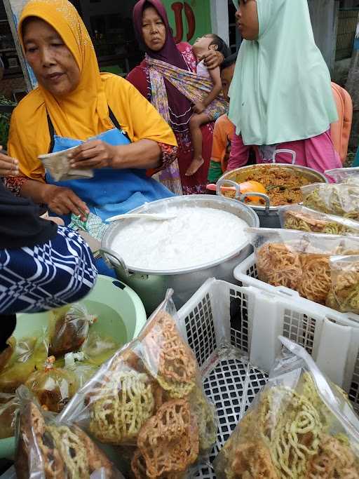 Bubur Dan Glotak Bu Iyah 4