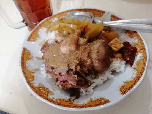 Warung Makan Gudeg Presto 8