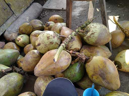 Es Kelapa Rizquna 1