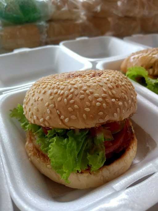 Sultan Burger Tegal Selatan 6