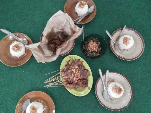 Warung Sate Rokhman Sidjan 4