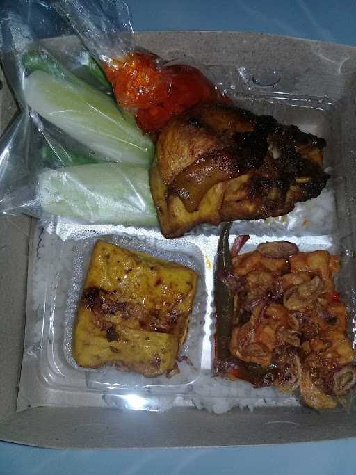 Ayam Bakar Abi Imron 1