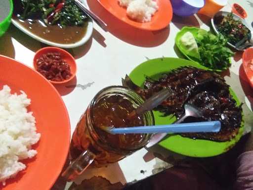 Ikan Bakar Fika 3