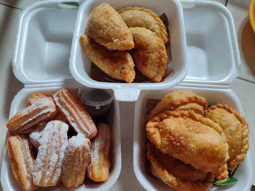 Khanifah Donat 7