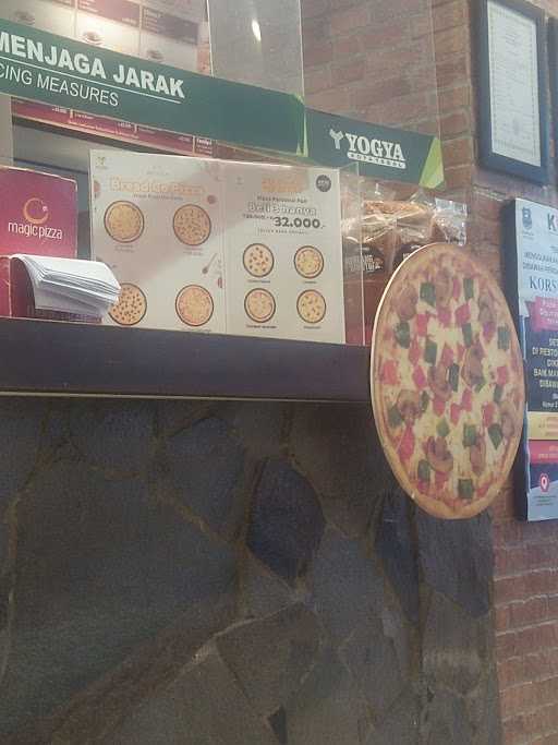 Magic Pizza 8