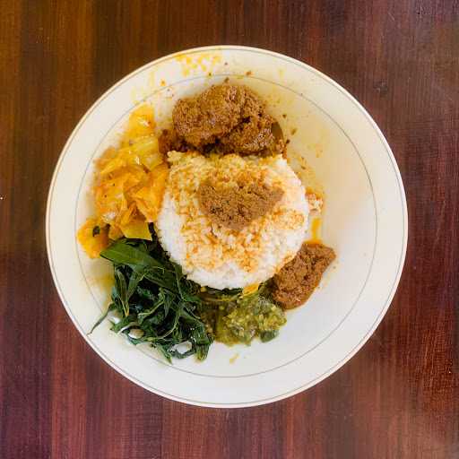 Nasi Padang Rm.Utijalil 10