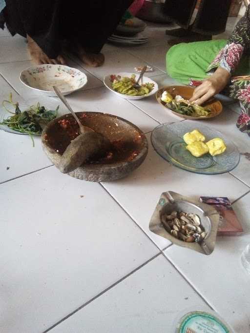 Pondok Penyet Naura 3