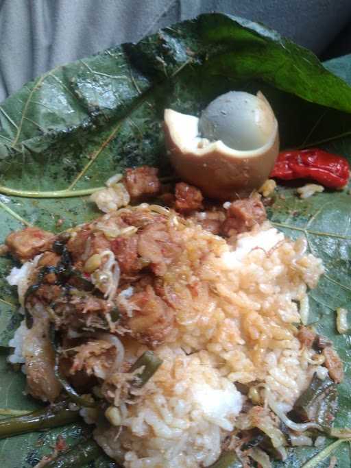 Sarapan Nasi Daun Jati 4