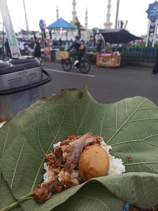 Sarapan Nasi Daun Jati 1