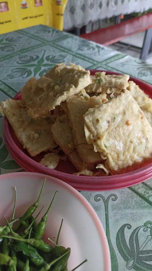 Warung Es & Soto Sagwan Putra 1