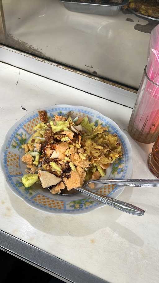 Warung Makan Lengko Kanyut 4