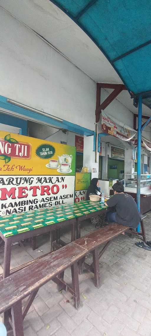 Warung Makan Metro 7