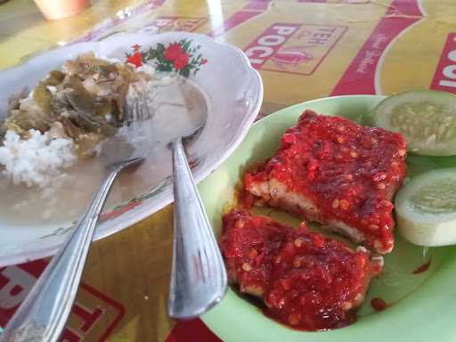 Warung Pojok 4