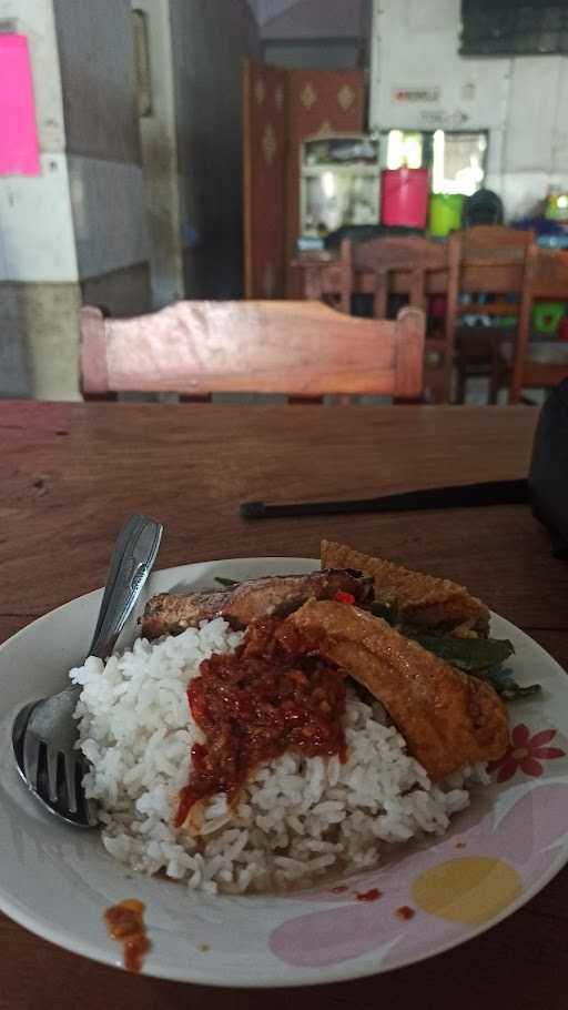 Warung Sate Metro 9