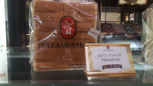 Holland Bakery 4