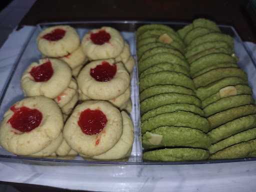 Raisa Butter Cookies 3