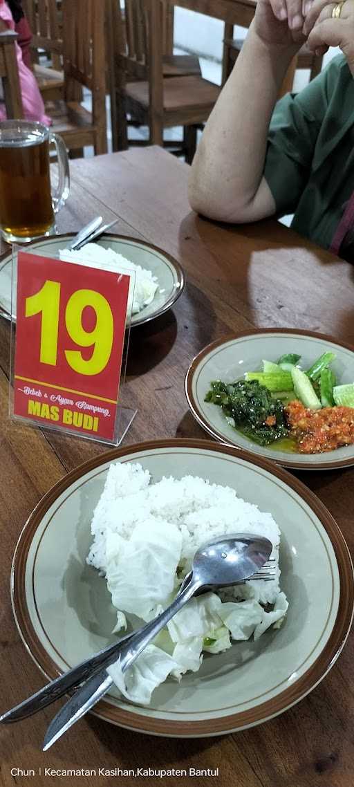 Bebek Dan Ayam Kampung Mas Budi 3