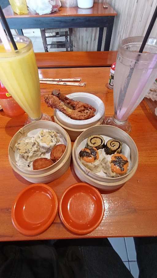 Rumah Dimsum Salatiga 2