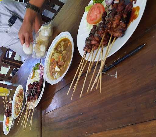 Sate Kambing Pak Mahmud 1