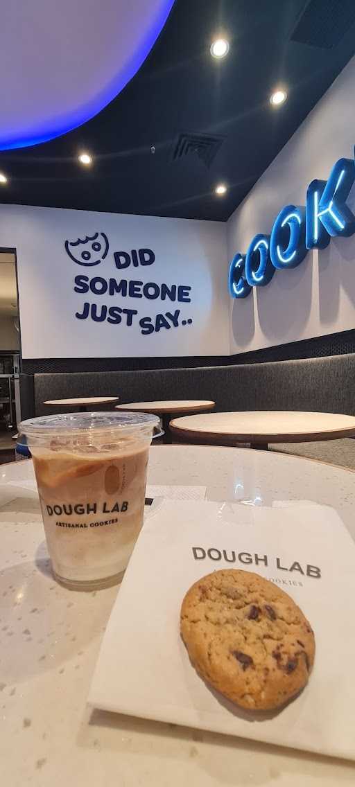 Dough Lab - Tunjungan Plaza 4 7