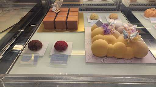 Recolte Patisserie Cafe 8