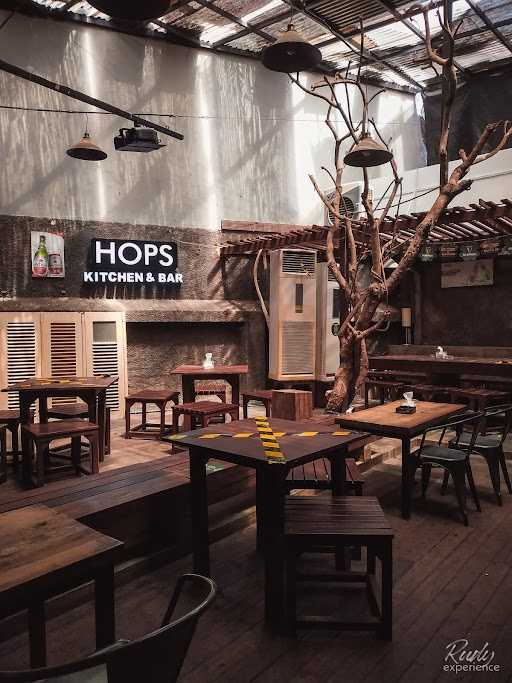 Hops Kitchen & Bar 3