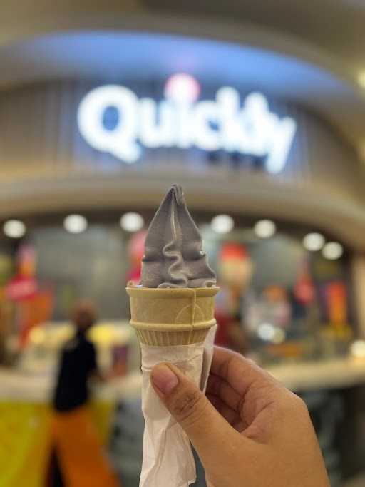 Quickly - Tunjungan Plaza 3 7