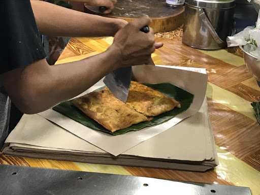 Martabak & Terang Bulan Kapasari H.M Abdullah 3