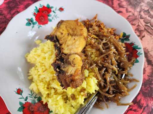 Nasi Kuning Avon 6