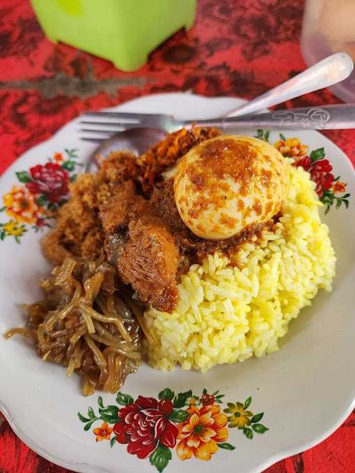 Nasi Kuning Avon 2