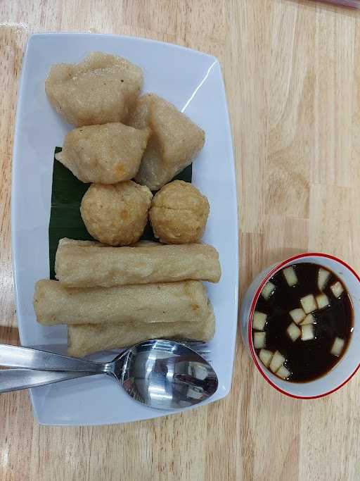 Pempek Palembang Seberang Ilir 6