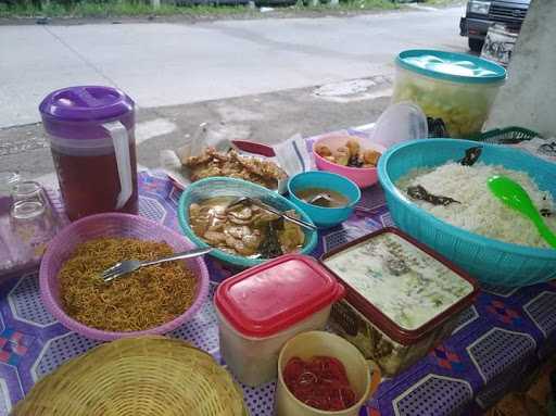 Nasi Uduk Lela Hayati 1