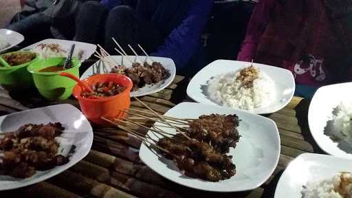 Warung Sate Taichan & Maranggih Ibu Kusnilah 1