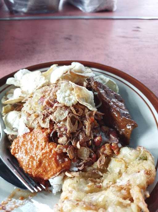 Nasi Uduk Babeh Blok S 9